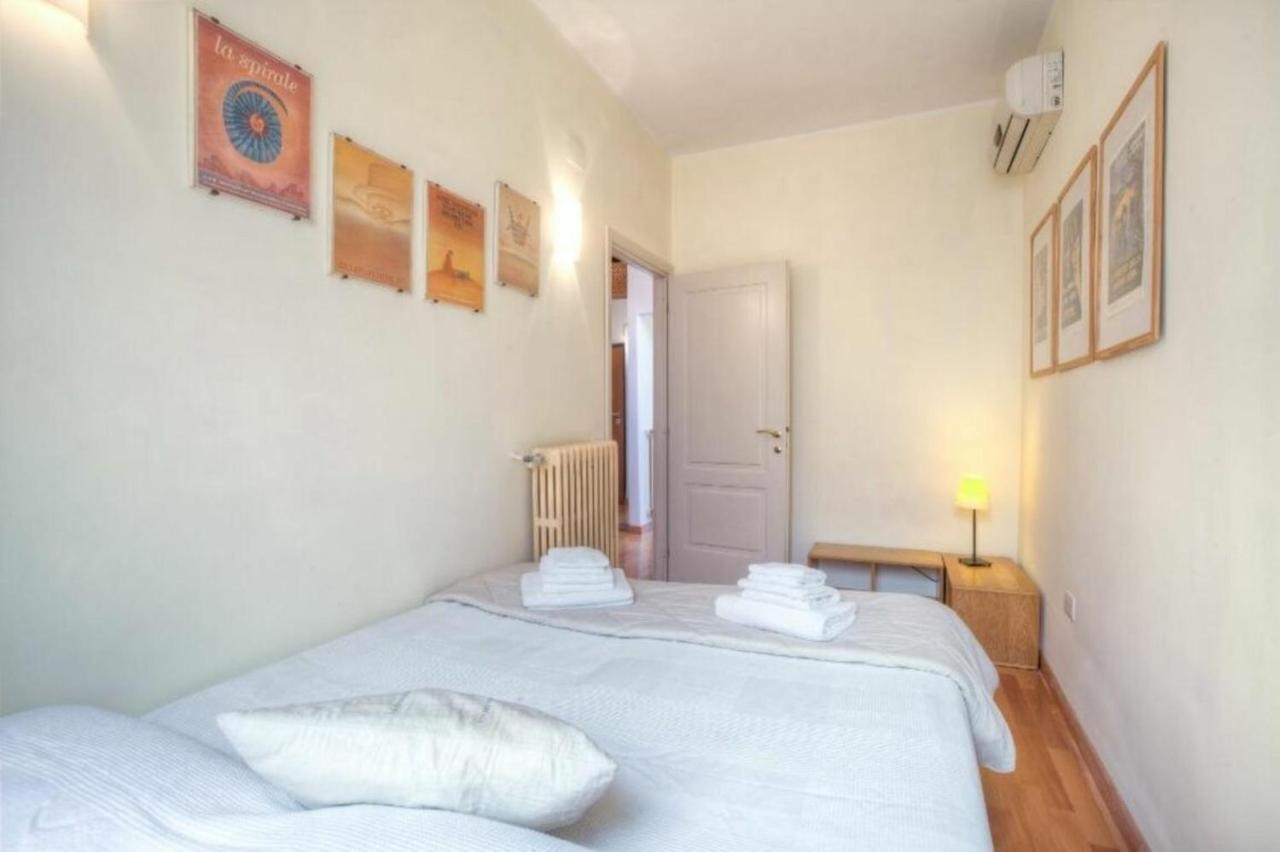 Penna Relais Al Corso Bed & Breakfast Rome Bagian luar foto