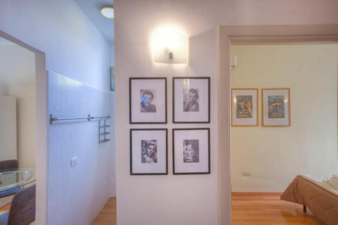 Penna Relais Al Corso Bed & Breakfast Rome Bagian luar foto