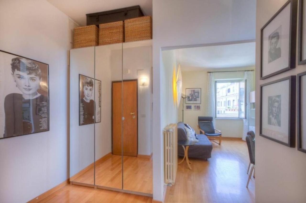 Penna Relais Al Corso Bed & Breakfast Rome Bagian luar foto